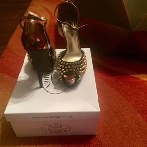 Steve Madden Stiletto Pumps